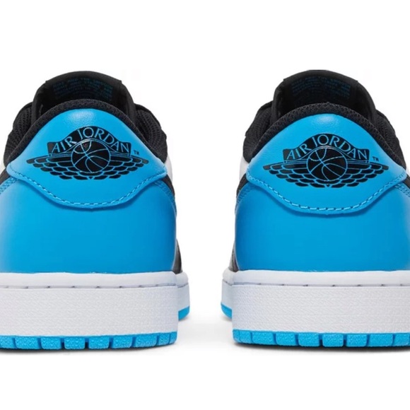 Jordan 1 Retro Low OG Black Dark Powder Blue - Picture 6 of 12